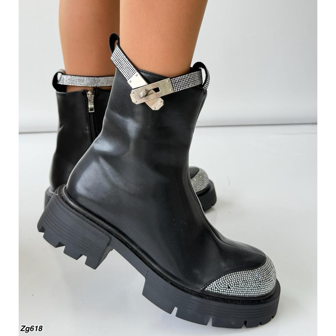 Botin negro apliques plateado suela 4cm 52056 C-63
